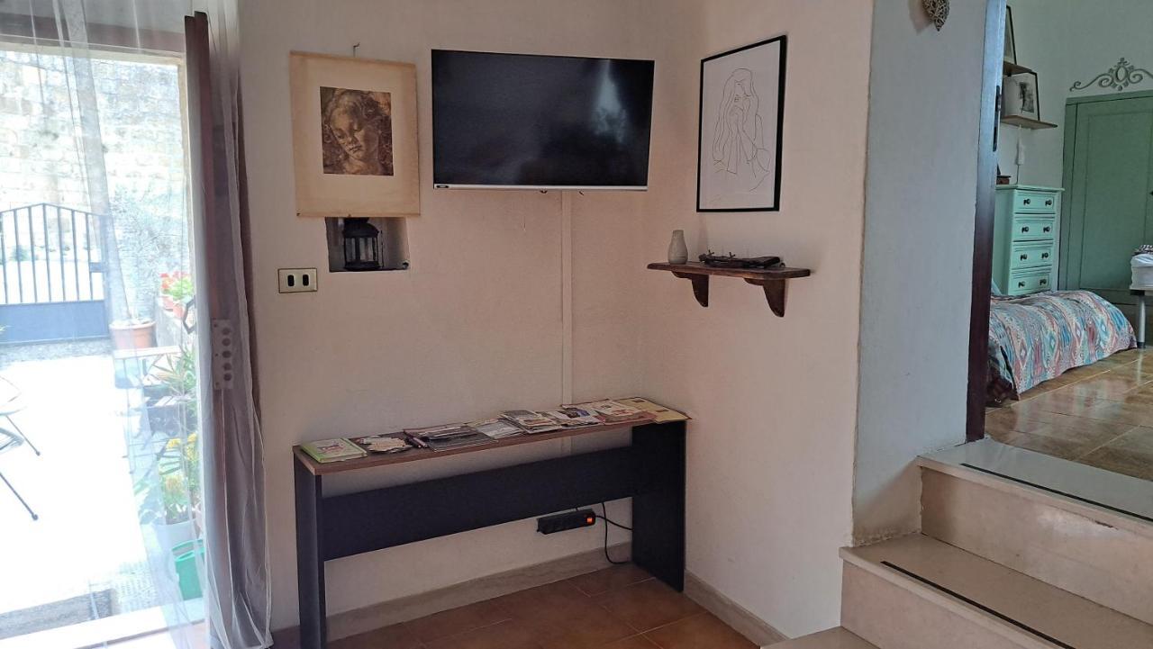 Ferienwohnung Casa Dei Lavatoi Pitigliano Exterior foto